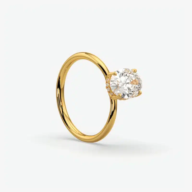 Oval Cut Diamond Engagement Ring